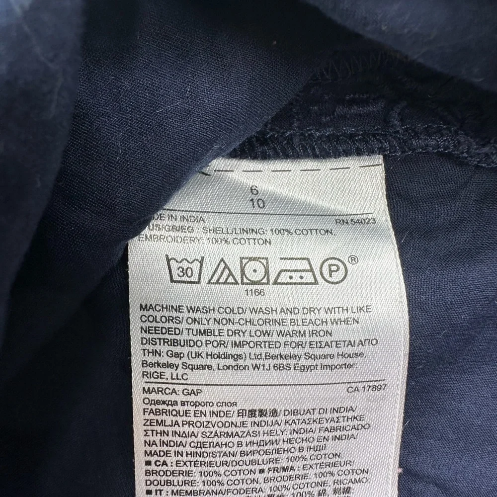 Navy Gap embroidered‎ skirt